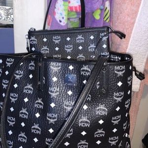 MCM TOTE BAG + Wallet